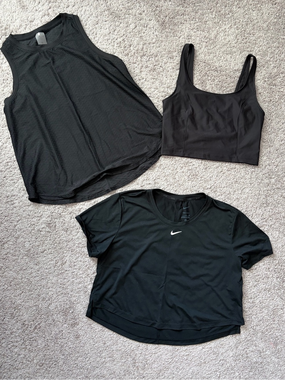 Nike Women's Black Sports Tank and Crop Top Set